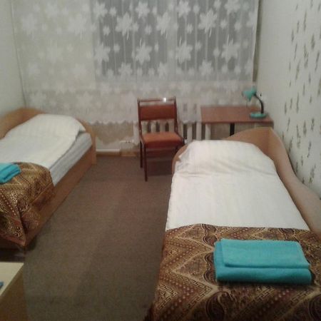 Viesu Maja Ezerkalns Hotel Krāslava Exterior foto