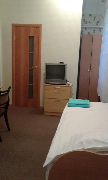 Viesu Maja Ezerkalns Hotel Krāslava Exterior foto