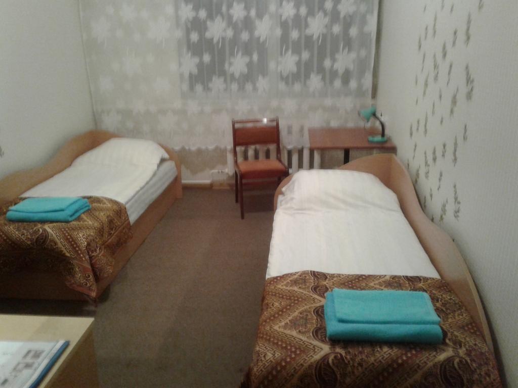 Viesu Maja Ezerkalns Hotel Krāslava Exterior foto
